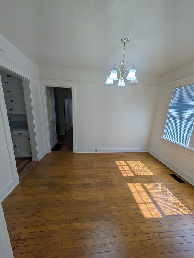 Foto del edificio - 435 N 2nd St