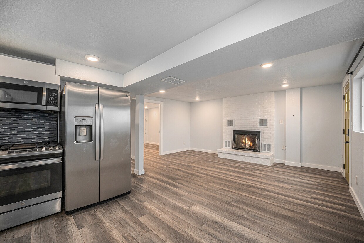 Photo - 3380 S Canosa Ct (Sheridan, CO)