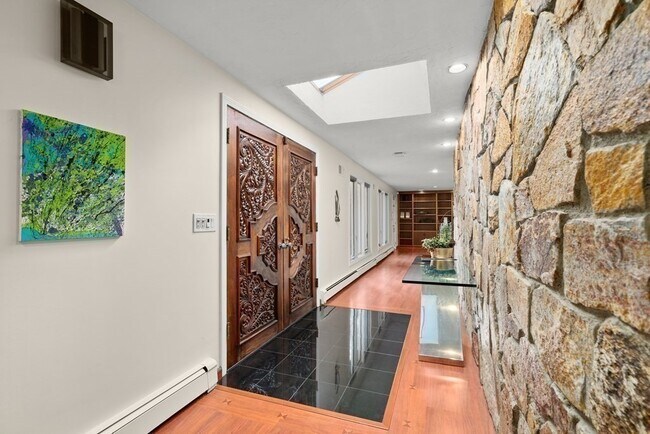 Building Photo - 77 Water Row