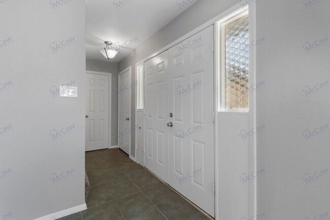 Foto del edificio - 737 Willow St
