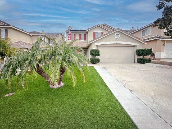 Foto del edificio - AVAILABLE NOW! Beautiful 4 Bedroom SOLAR Home in South Temecula For Rent!