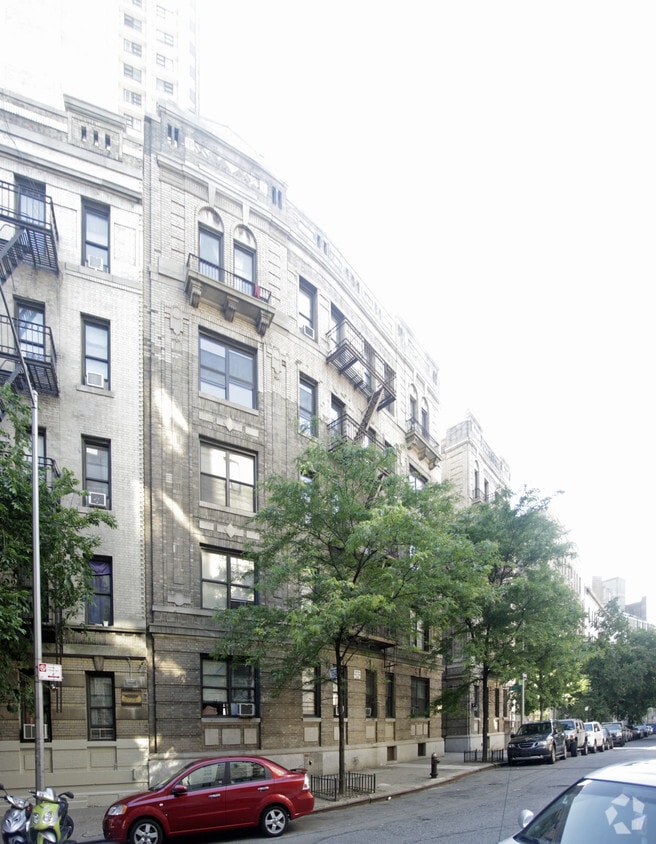Building Photo - 120 Haven Ave