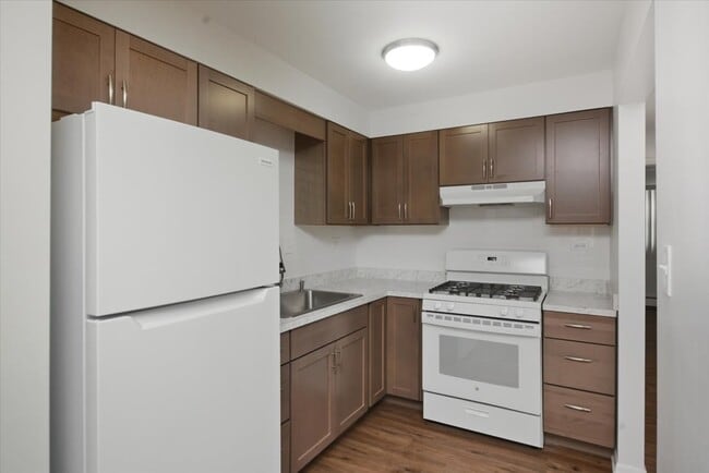 Building Photo - 126 W Washington St