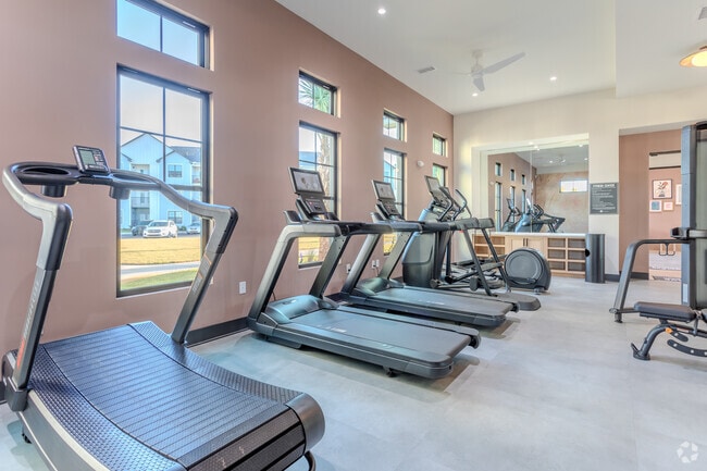 Fitness Center - Hawthorne at Holly Ridge