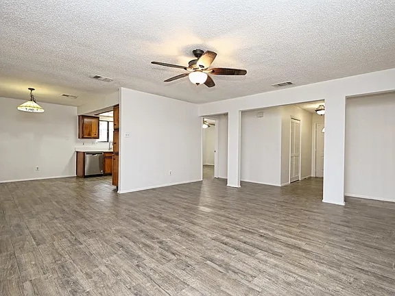 Building Photo - 10406 Macmora Rd