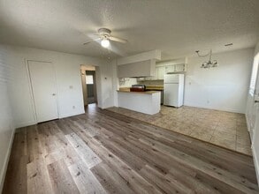 Building Photo - 10940 Jeremy Dr