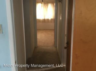 Building Photo - 4820 Tropicana Ave
