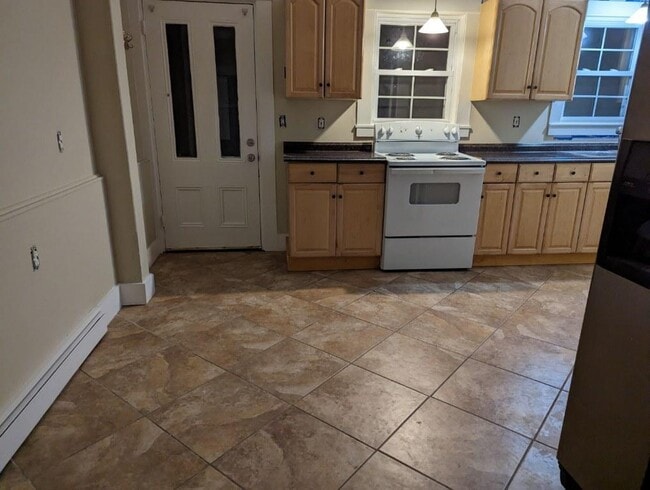 Foto del edificio - 34 Cocheco Ave