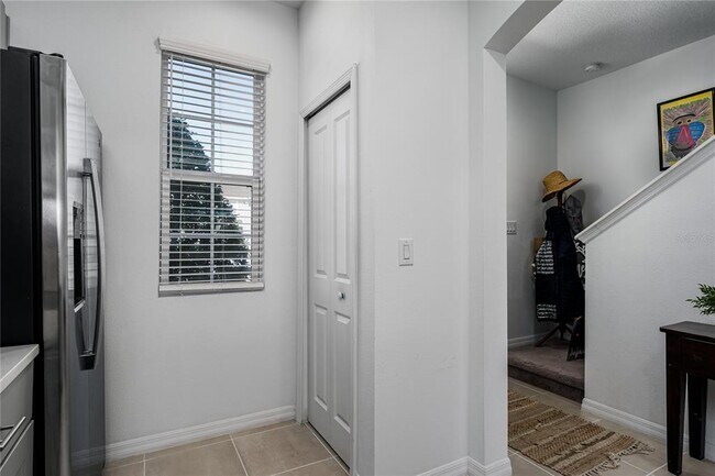 Foto del edificio - 6217 Fairmont Ln