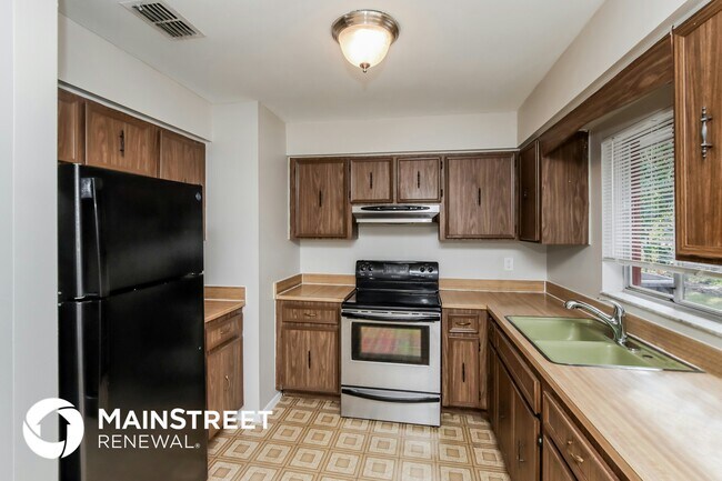 Building Photo - 1024 Porpoise Dr