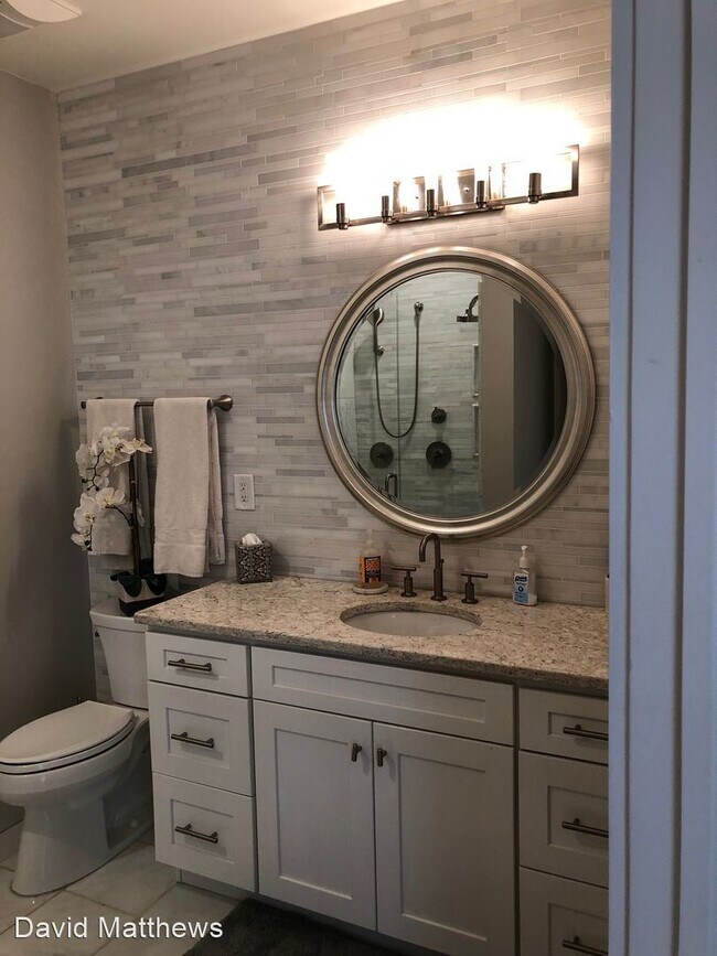 Foto del edificio - 2 br, 2.5 bath House - 54592 Twyckenham Dr...