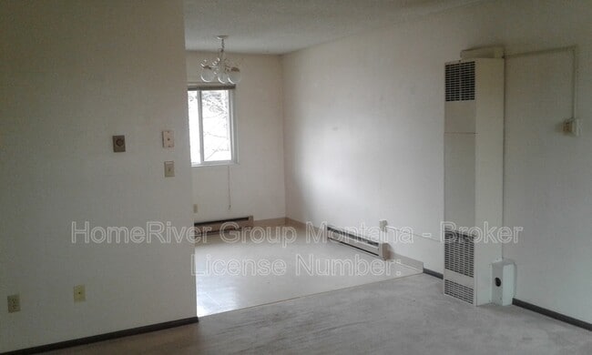Building Photo - 2308 Hillview Ct