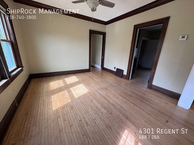 Foto del edificio - 4301 Regent St