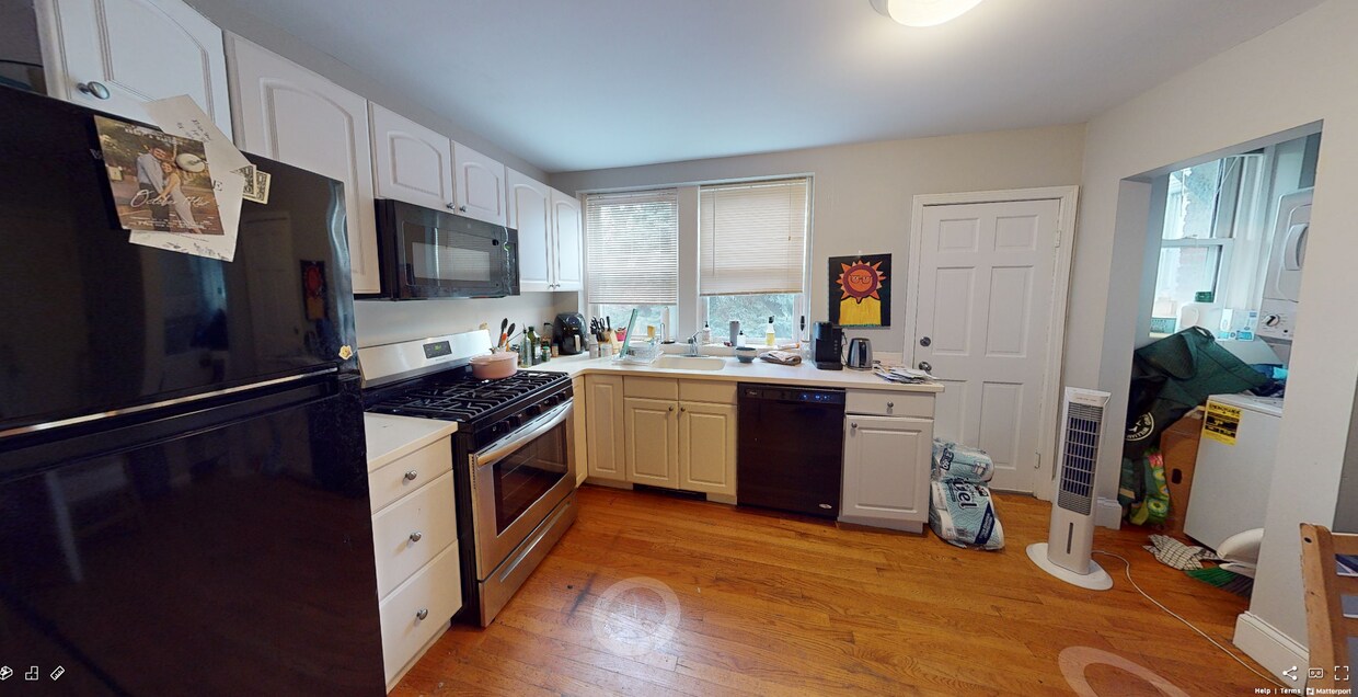 Foto principal - 55 Kelly Rd
