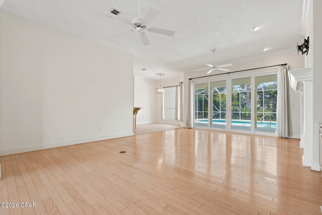 Foto del edificio - 8202 Grand Bay Blvd