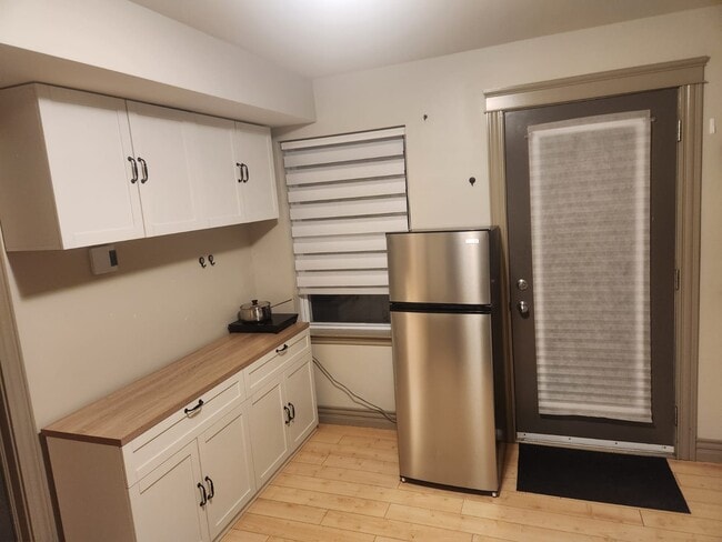 Photo du bâtiment - 64 Danny St