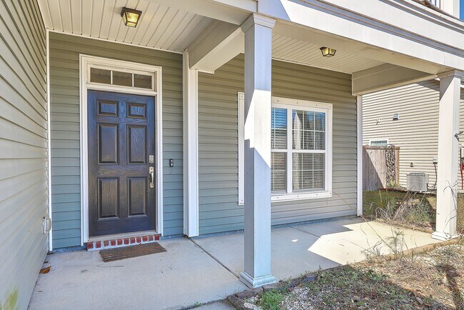 Foto del edificio - Lovely Home in Baker Plantation!
