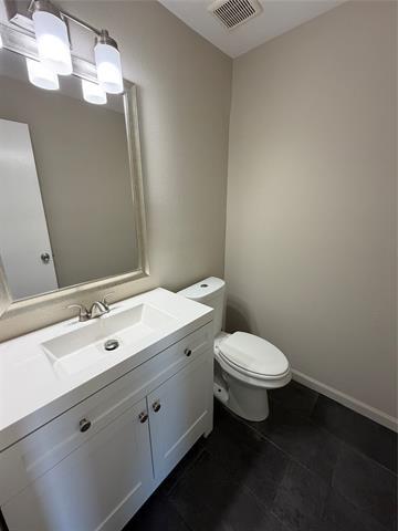 Building Photo - 2782 Wilhurt Ave