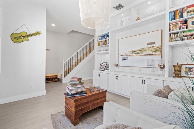 Building Photo - 3639 Wolf Run Ln