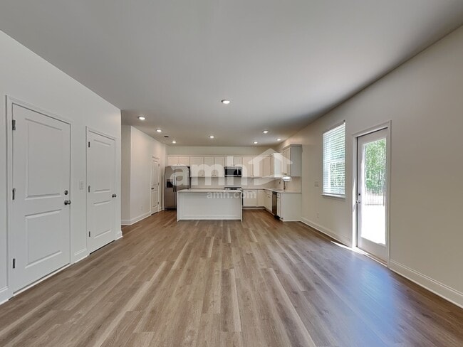 Building Photo - 246 Hickory Pointe Rd