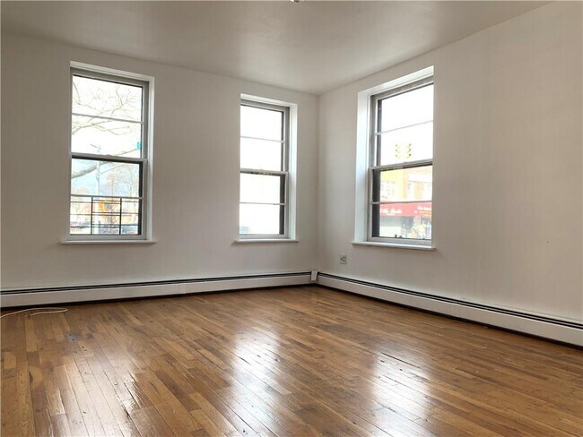 Building Photo - 7801-7818 18th Ave
