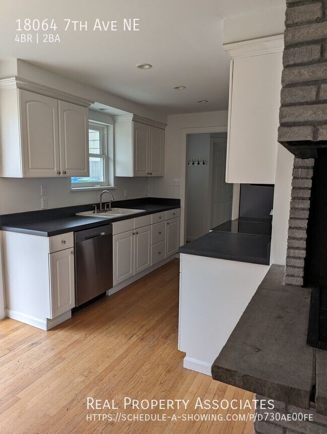 Foto del edificio - 18064 7th Ave NE