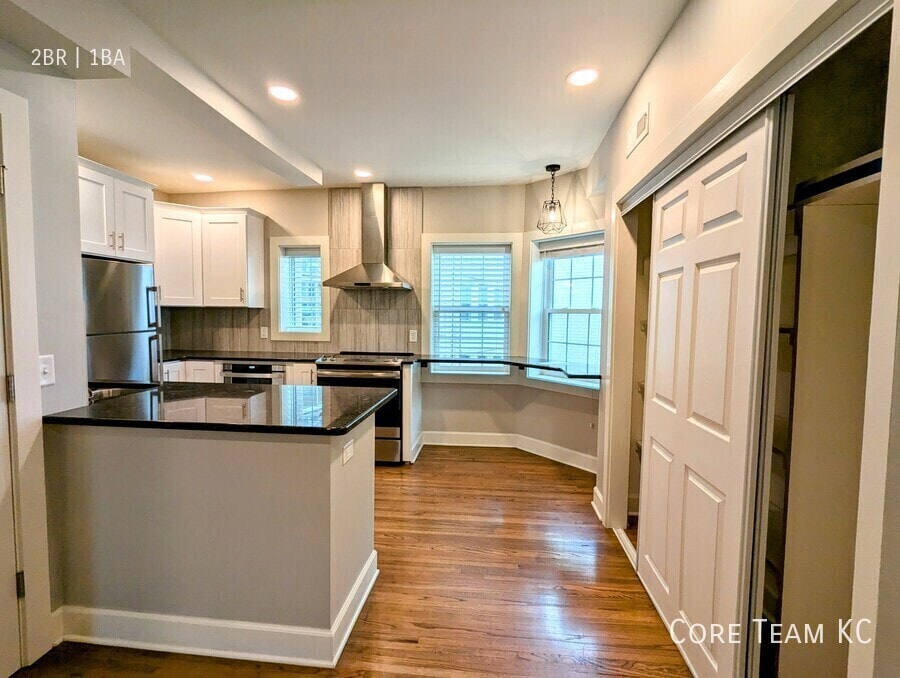 Foto principal - 920 Ward Pkwy