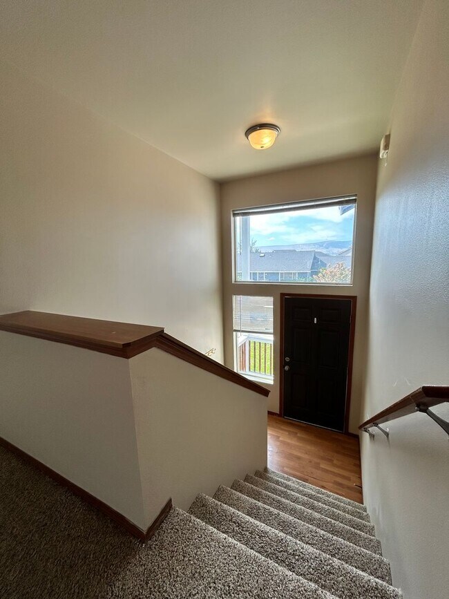Foto del edificio - 1911 West Peakview Drive