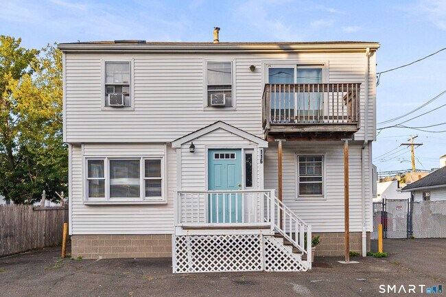 Foto del edificio - 116 College Pl