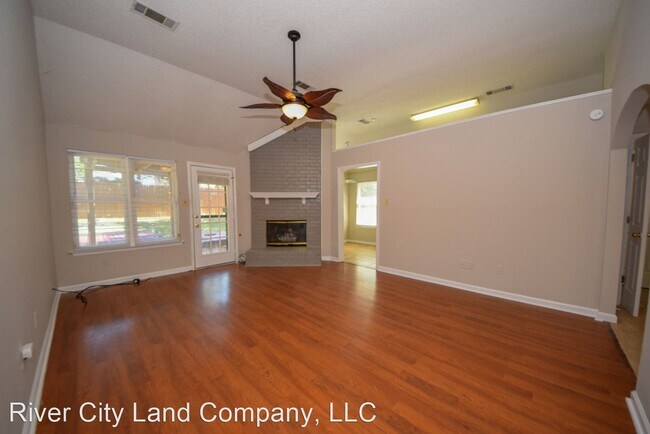 Building Photo - 3 br, 2 bath House - 7062 Raleigh-Lagrange