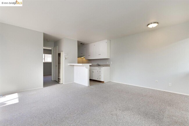 Foto del edificio - 1927 5th Ave