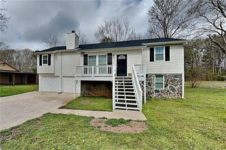 Building Photo - 140 Linda Ln