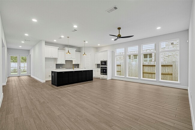 Foto del edificio - 949 Cortez Creek Dr