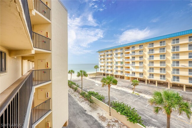 Building Photo - 25800 Hickory Blvd
