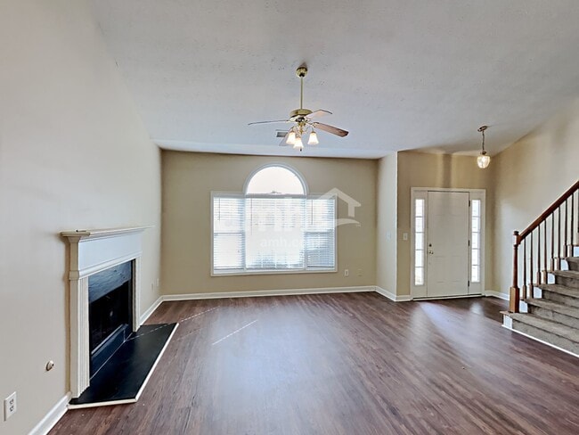 Building Photo - 4865 Lake Park Ln