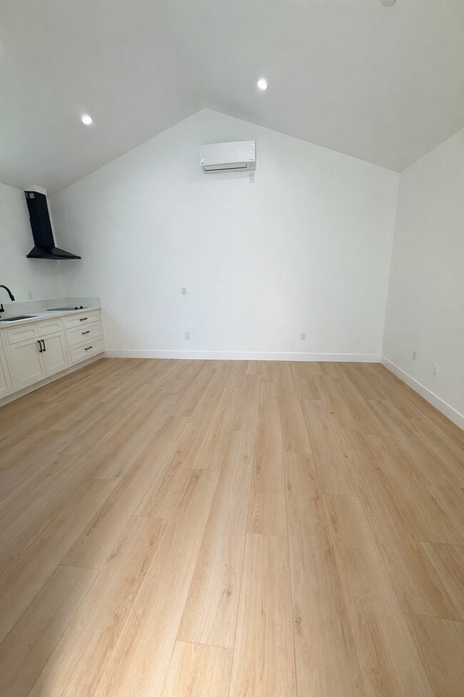 Foto del edificio - 111 E 60th St