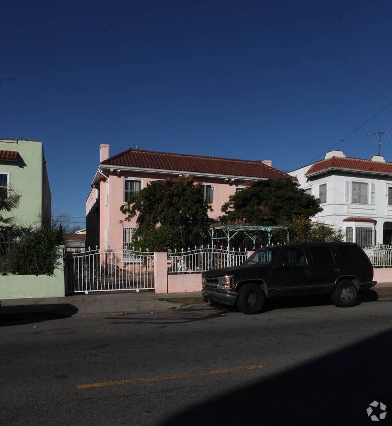 1145 N Edgemont St, Los Angeles, CA 90029 Apartments in Los Angeles, CA