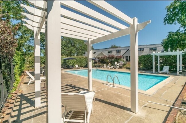 Piscina - Winchester Walk - Roosevelt