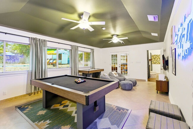 Building Photo - 13303 Southwalk St