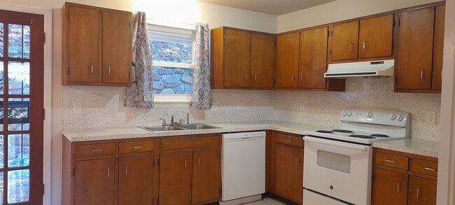 Photo - 5234 Donlyn Dr Apartment