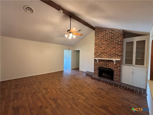 Foto del edificio - 107 Yorkshire Ln