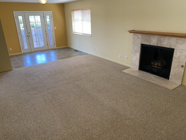 Foto del edificio - Fabulous 2 Bedroom (plus office - addition...