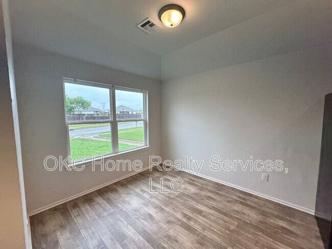 Foto del edificio - 11113 NW 100th St
