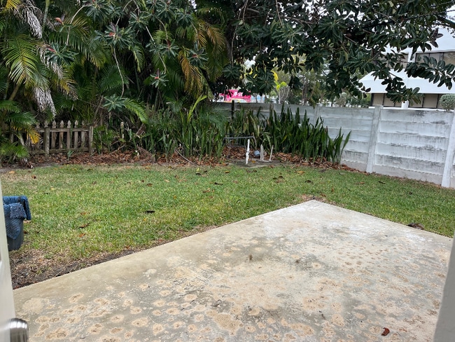 Photo - 8853 Dania Dr House