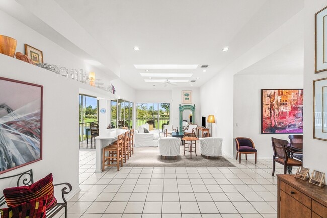 Building Photo - 5142 Lake Catalina Dr