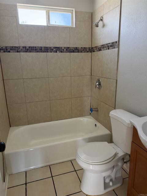 Foto del edificio - 3128 Clay Ave