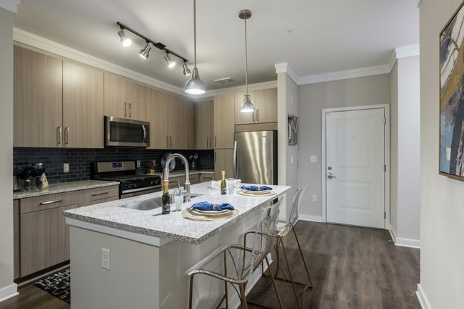 Building Photo - SYNC at Jonquil