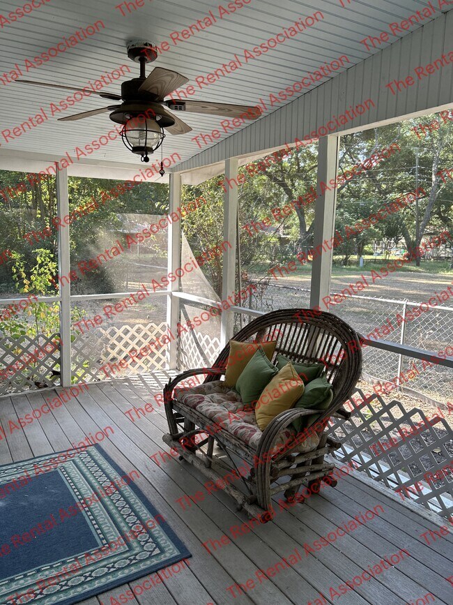 Foto del edificio - 141 Turtledove Dr