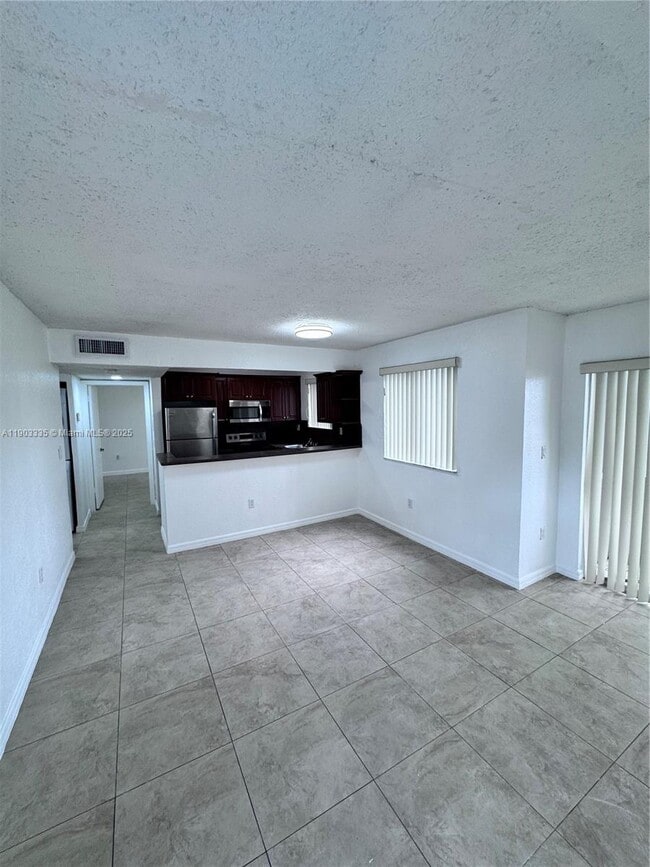Foto del edificio - 6225 SW 131st Ct