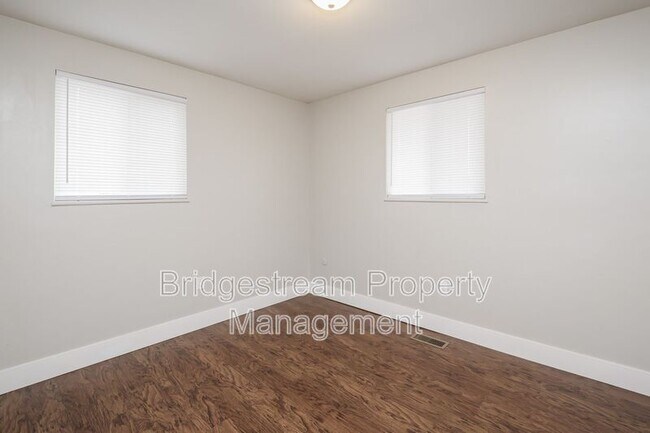 Foto del edificio - 5442 Lofino Ct